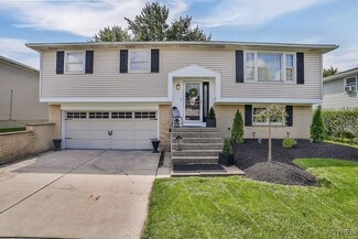 257 Marrano Pkwy, Buffalo, NY 14227