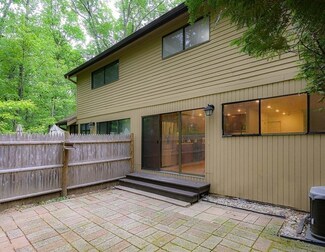 11 Mountain Gate Rd, Ashland, MA 01721