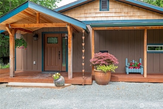 25451 Lake Cavanaugh Rd, Mount Vernon, WA 98274