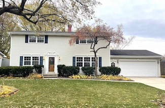 1217 Morris Ave, Green Bay, WI 54304