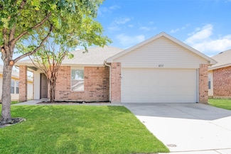 837 Santa Rosa Dr, Haslet, TX 76052