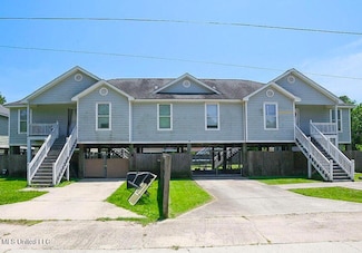 6165 E Lamar St, Bay St. Louis, MS 39520