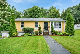 20 Lawton St, Haverhill, MA 01830
