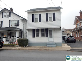 1342 Stewart St, Northampton, PA 18067