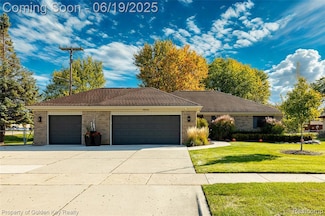 16042 Newburgh Rd, Livonia, MI 48154