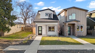 1821 S Taggart St, Boise, ID 83705