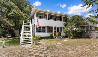 2012 Perrin Dr, North Myrtle Beach, SC 29582