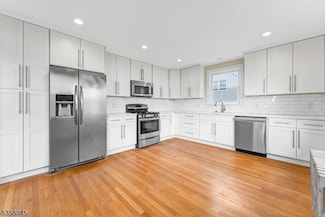 6 Van Dyke Place Unit 2, Summit, NJ 07901