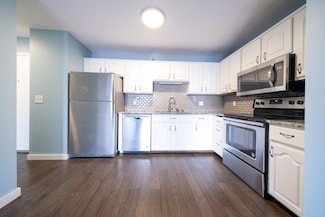 26 10th St W Unit 804, Saint Paul, MN 55102