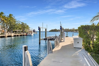 522 Sound Dr, Key Largo, FL 33037