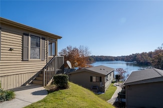 1230 Melton Rd Unit Cottage 14, West Union, SC 29696