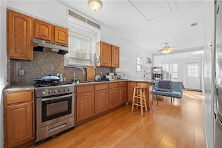28 Bogardus St, Brooklyn, NY 11235