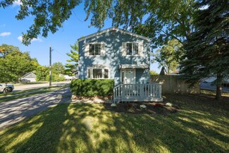 867 John St, Bensenville, IL 60106