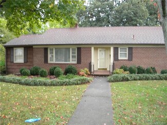 614 7th St, Spencer, NC 28159