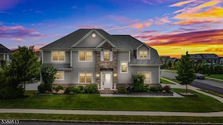 26 Mayfair Rd, Belle Mead, NJ 08502