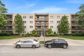 8210 Elmwood Ave Unit 405, Skokie, IL 60077