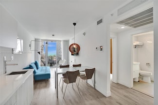 6080 Collins Ave Unit 520, Miami Beach, FL 33140
