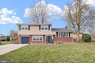 12 Toby Ct, Wilmington, DE 19808