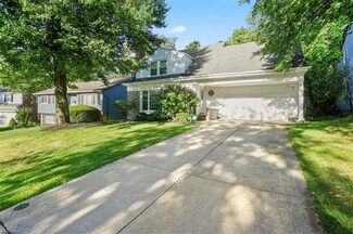 1515 Laclede Rd, Cleveland, OH 44121