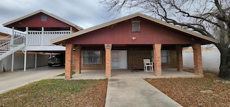 2880 Yucca Cir, Eagle Pass, TX 78852