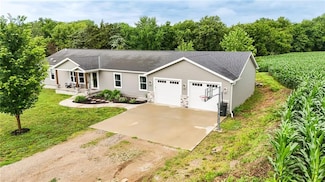 505 N Carolina St, Highland, KS 66035
