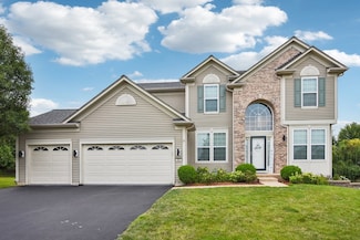 225 Foster Dr, Oswego, IL 60543