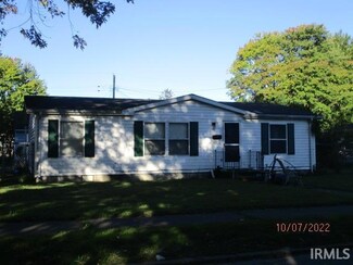 1809 S Warren St, South Bend, IN 46613