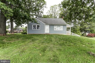 240 S Camp St, Windsor, PA 17366