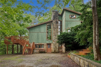 114 Imperial Rd, Hidden Valley, PA 15502