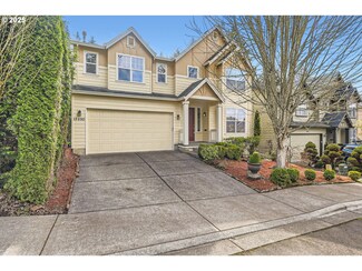 12590 NW Naomi Ln, Portland, OR 97229
