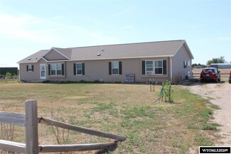 39 Riverview Rd, Wheatland, WY 82201