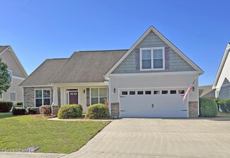 6933 Ontario Rd, Wilmington, NC 28412