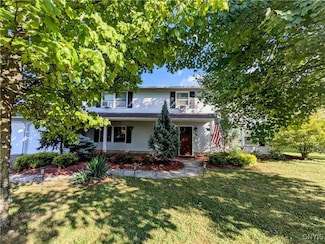 24 Regatta Row, Syracuse, NY 13209