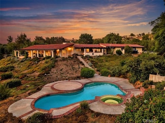 37895 Avenida Bravura, Temecula, CA 92592