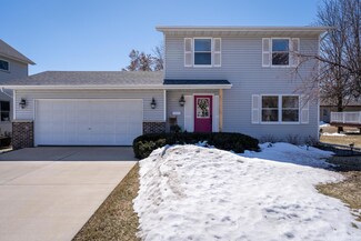 817 Hoffman St W, Cannon Falls, MN 55009