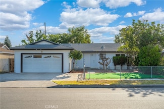 928 S Laurel St, Santa Ana, CA 92704