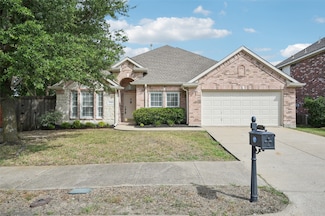 7701 Fern Hill Ln, Rowlett, TX 75089