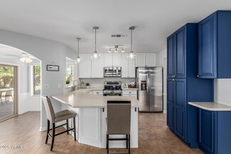12601 S Tonto Ct, Phoenix, AZ 85044