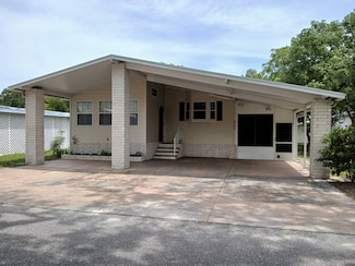 5206 Harper Valley Rd, Mount Dora, FL 32757