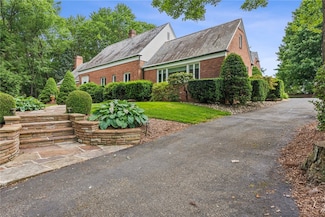 322 Stadium Dr, Somerset, PA 15501