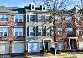 9167 Cascade Falls Dr, Bristow, VA 20136