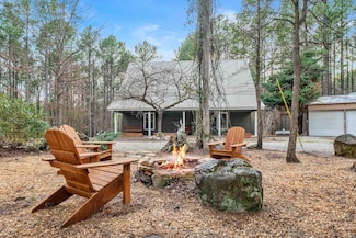 89 Woodland Springs Dr, Mount Ida, AR 71957