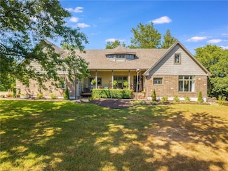 285 Tt Hwy, Oak Grove, MO 64075