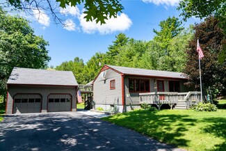 40 Abbott Rd, Albion, ME 04910