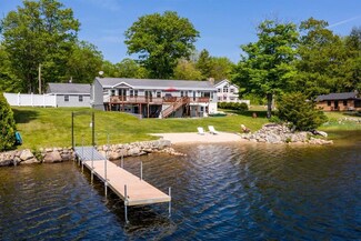 21 & 23 Fox Rd, Middleton, NH 03887