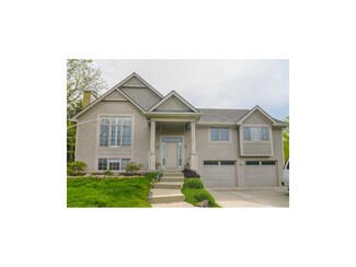 8015 NW Pleasant Ford Rd, Kansas City, MO 64152