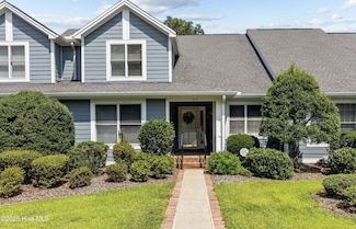 227 N Knoll Rd, Southern Pines, NC 28387