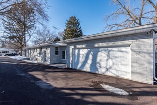 1233 Landon Ave, Winthrop Harbor, IL 60096