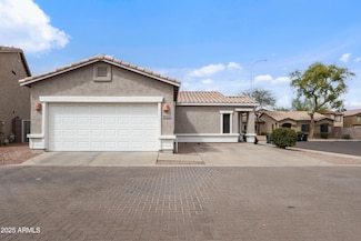 6228 S Nash Way, Chandler, AZ 85249