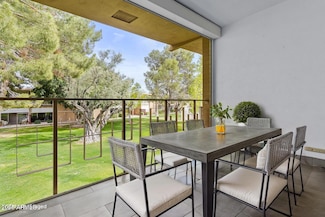 6125 E Indian School Rd Unit 247, Scottsdale, AZ 85251